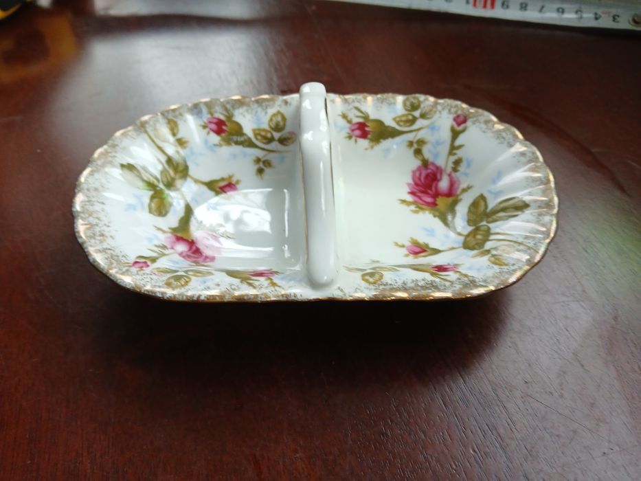 Chodzież stamar przyprawnik kabaret w róże