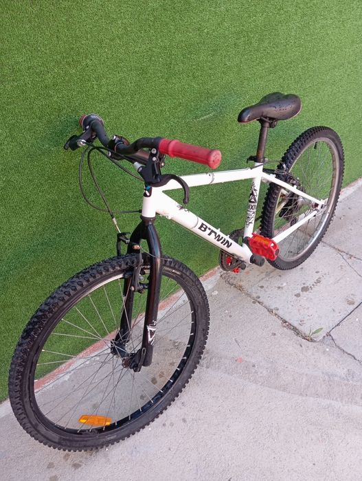 Bicicleta montanha Btwin rockrider 300