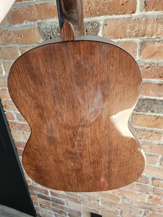Gitara japońska klasyczna do naprawy