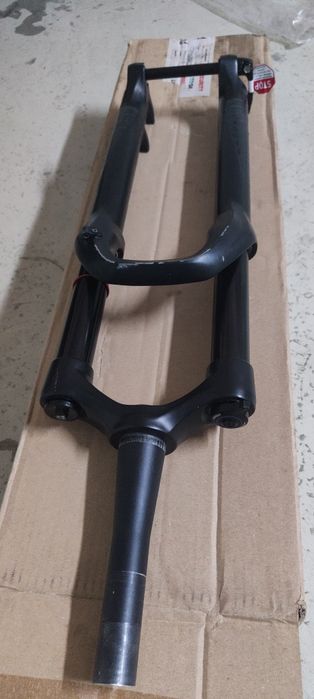 Suspensão frontal RockShox 35 Gold 150mm
