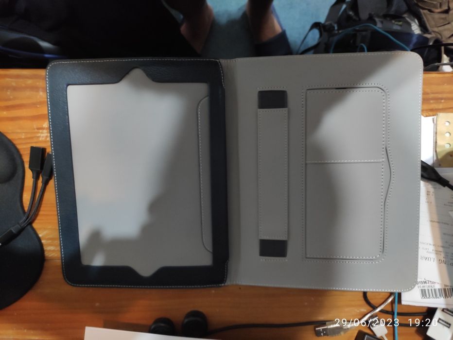 iPad 9.7" 4th Generation Case64169655342722122