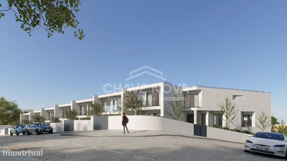 V3 Detached House in Gondomar