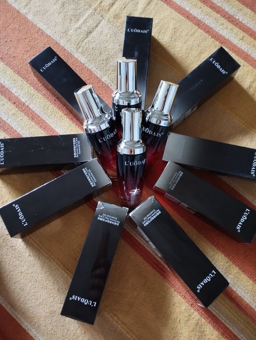 Óleos hidratante e perfumado pra cabelos