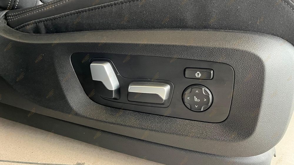Салон BMW X5 G05 комплект сидіння бмв х5 г05 шрот 52105A443C7