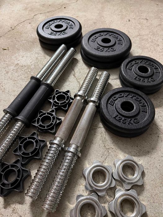 4 Halteres, Pesos, Saco de Boxe, Luvas