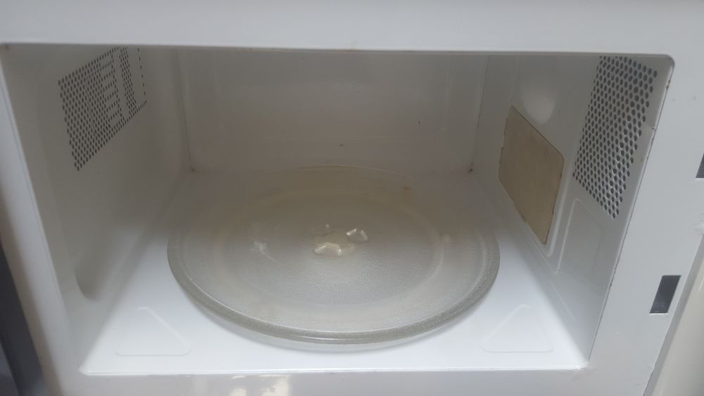 Microondas Moulinex Compacto