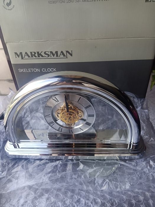 Relógio de Mesa Skeleton MARKSMAN – Design Elegante c/ Caixa
