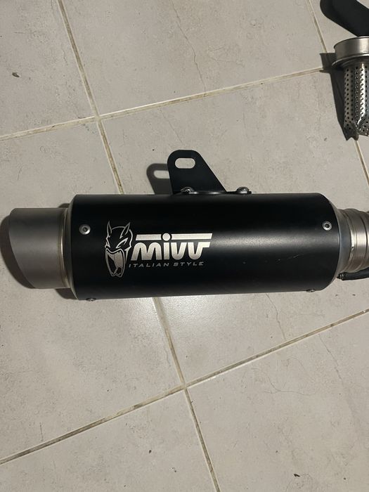 Linha de escape completa mt07
