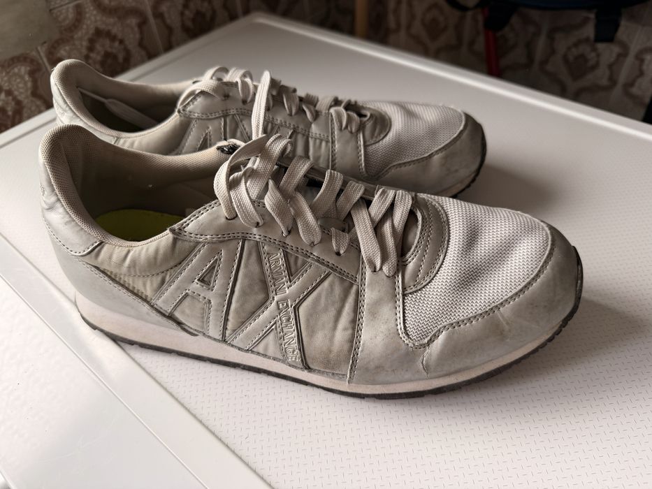 Tenis Armani  usado mas ainda se  usa !!