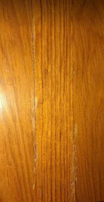 Mesa de jantar + 8 cadeiras