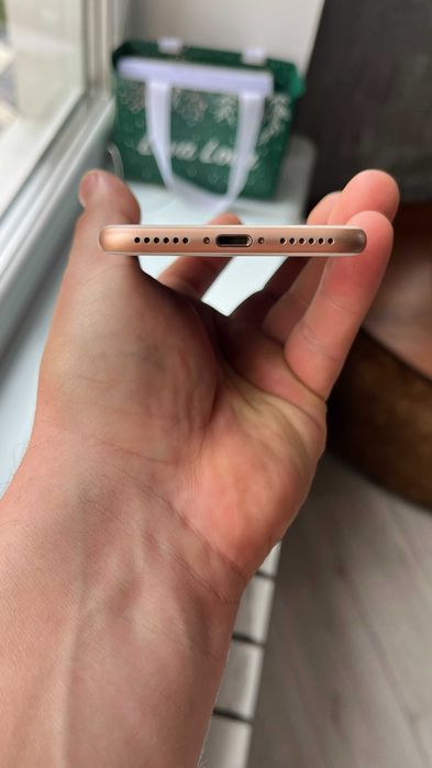 iPhone 8 256 gb rose gold