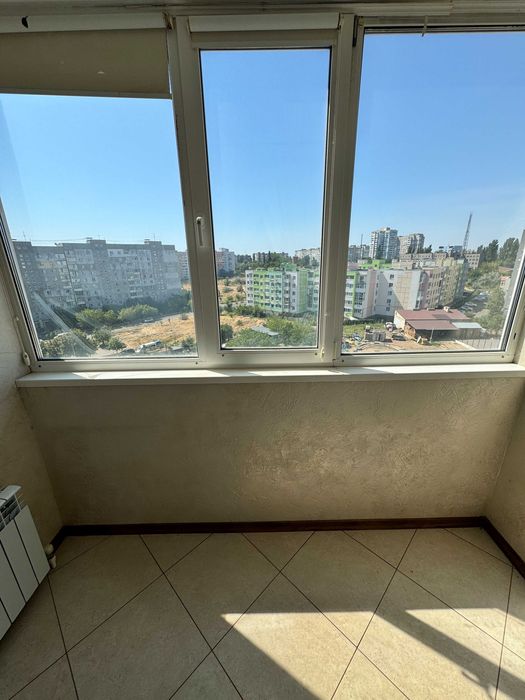 Продаж 2-кімнатної крупногабаритної квартири, цегляний будинок