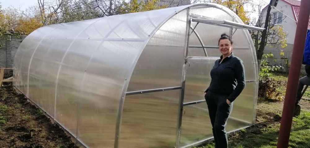 Великий асортимент теплиць від виробника