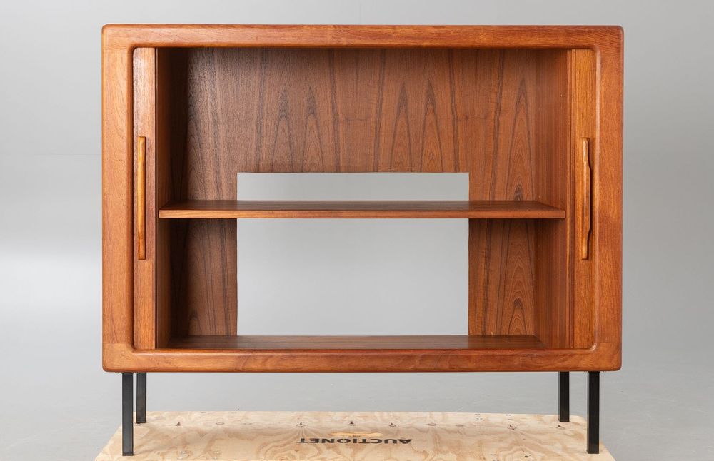 Komoda szafka tekowa Dyrlund Denmark - vintage lata 70-te - roletki