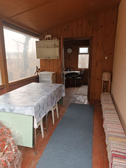 Дача зі всіма комунікаціями