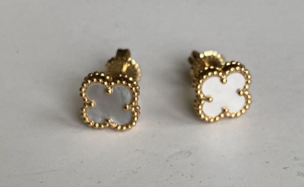Прикраси van cleef