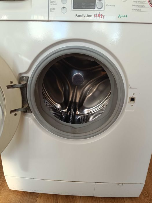 Pralka Bosh VarioPerfect Seria 4 WAE2048FPL