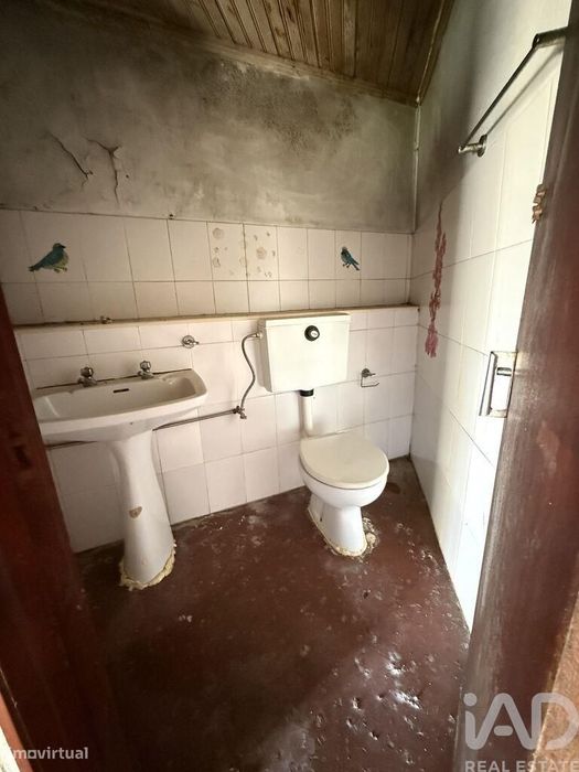 Casa / Villa T2 em Lobrigos e Sanhoane de 280 m2