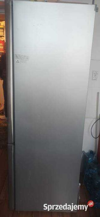 Lodówka Beko CNE520E23ZDX z dispenserem wody