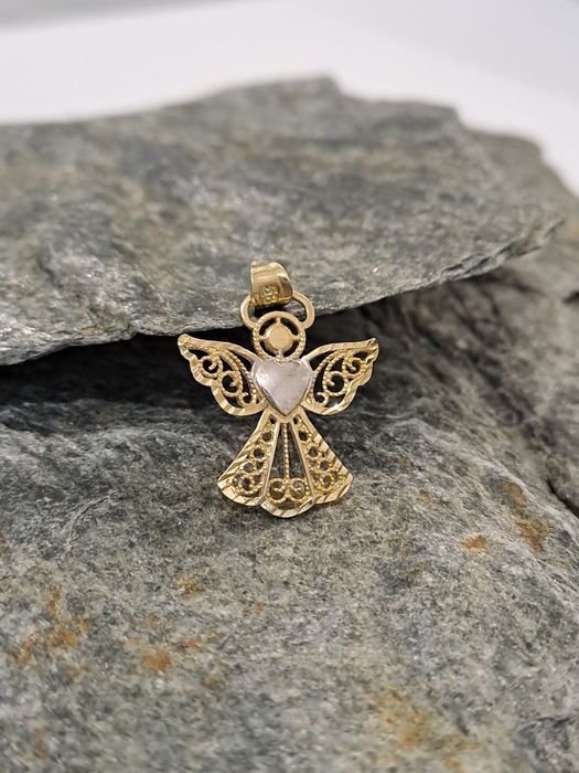 Piękna złota zawieszka Aniołek Pr.585 Nowa 1.8 cm