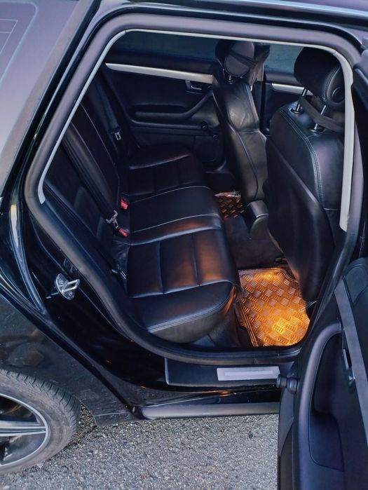 Продам чудове авто аудіА4