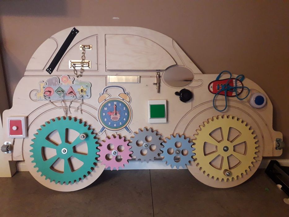 Tablica manipulacyjna samochodzik  do skończenia