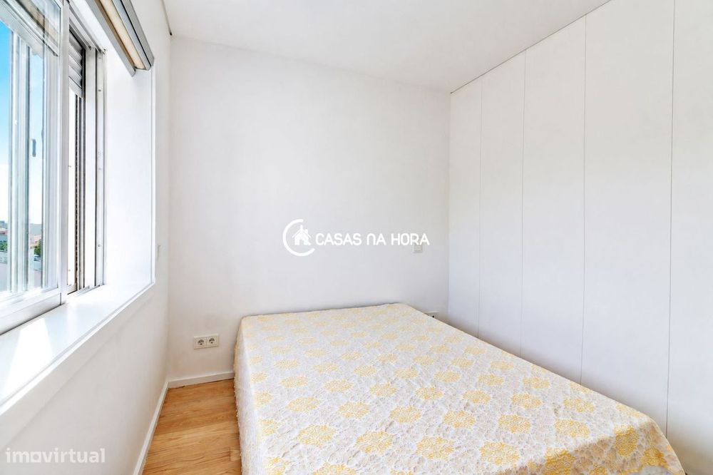 T1+1 C/ Varanda | Coimbrões | V. N. Gaia
