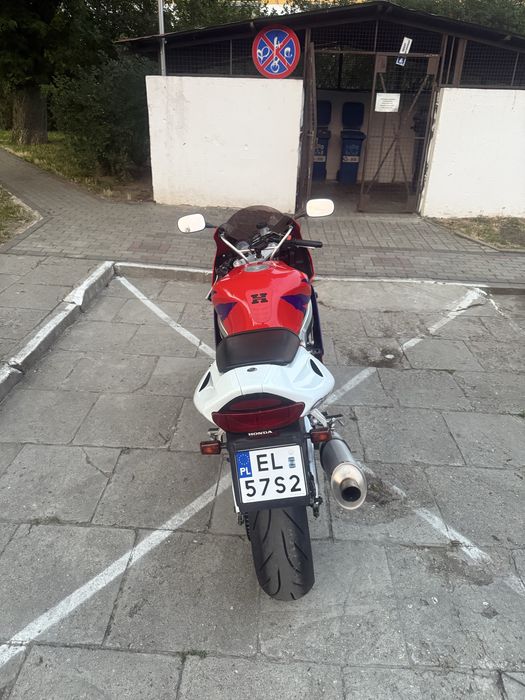 Honda CBR 900/919 sc33 polift, super stan, zamiana