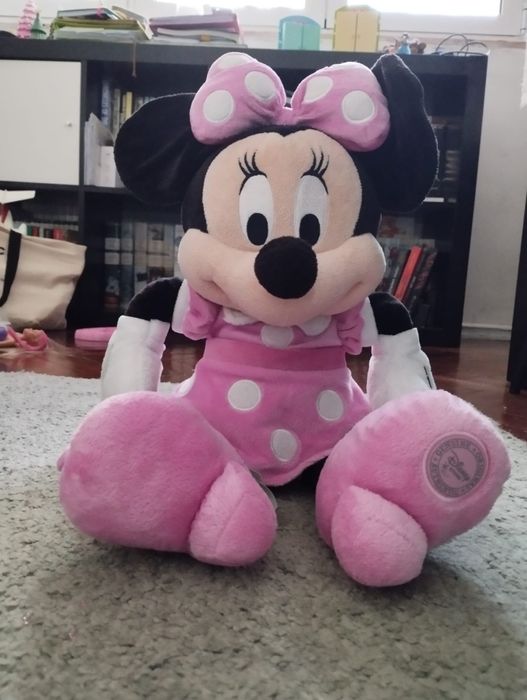 Minnie - Disney 
Praticamente novo