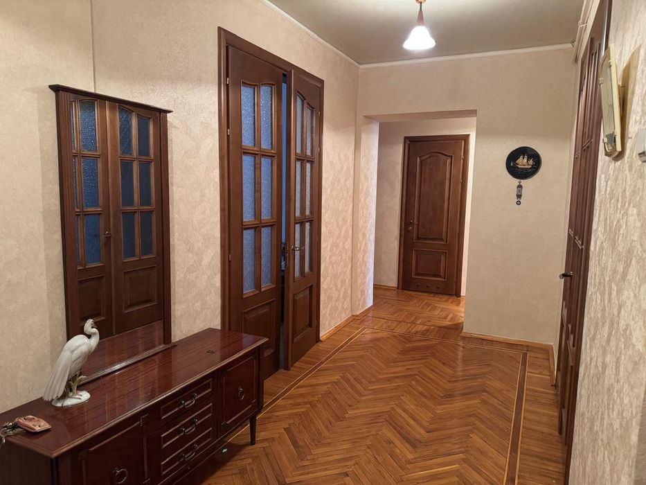 Сдам 3к.кв м. Арх. Бекетова