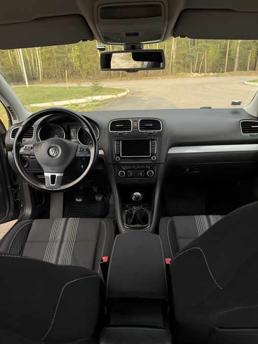 Volkswagen Golf 6 2012 1.6tdi в комплектації Match