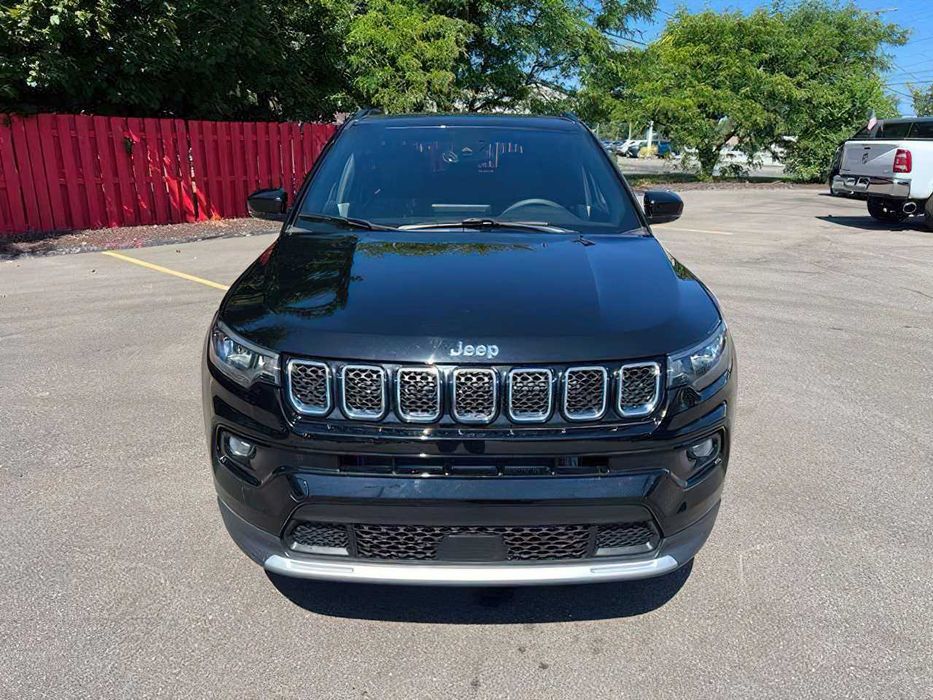 Jeep Compass      2023