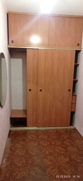 продам свою 1-кімн квартиру на проспекті Лісовий 35