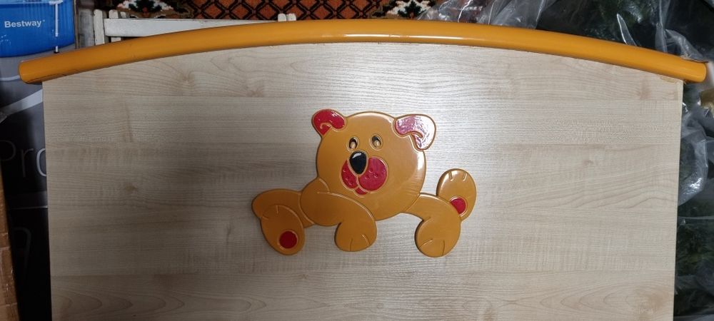 Дитяче ліжко з матрацом