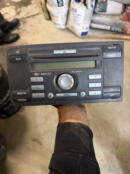 Radio ford transit