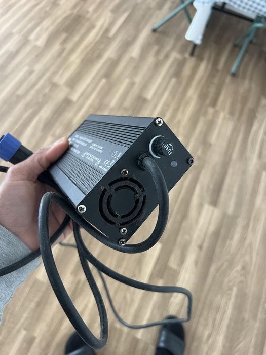 Carregador scooter eletrica wayscral
