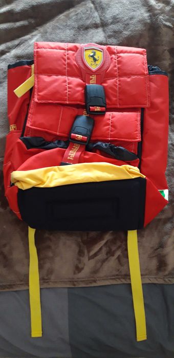 Mochila da Ferrari