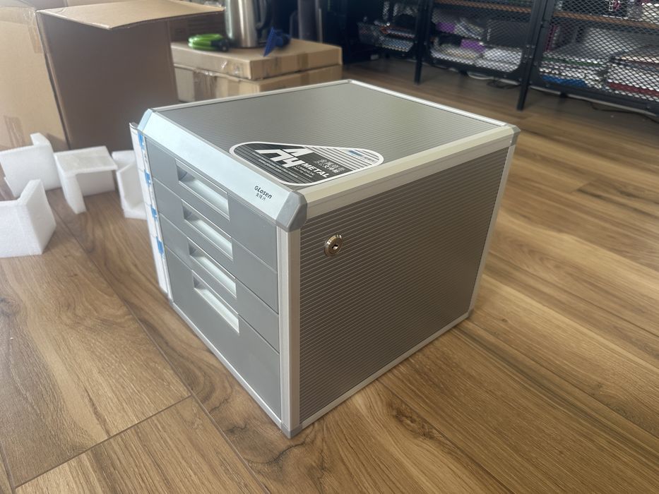 Pojemnik do przechowywania szafka na dokumenty metalowa A4 szuflady organizer