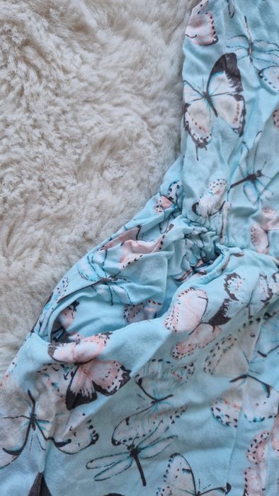 Kombinezon dziewczęcy w motyle 122/128