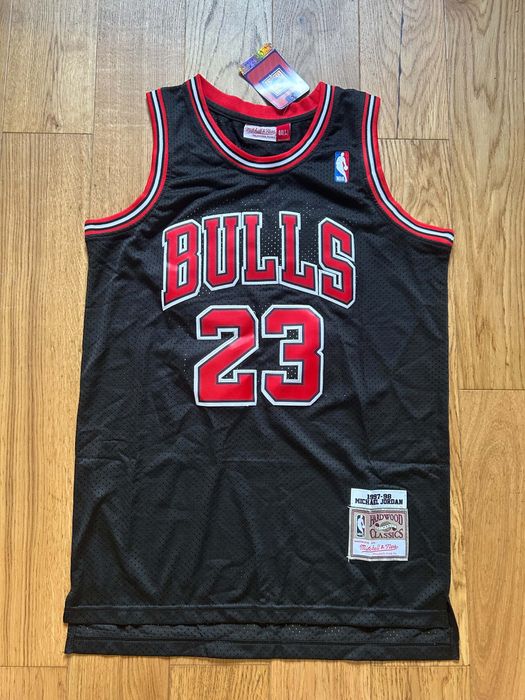 Jersey NBA Michael Jordan 23 Chicago Bulls Nowy Czarny Mitchell & Ness