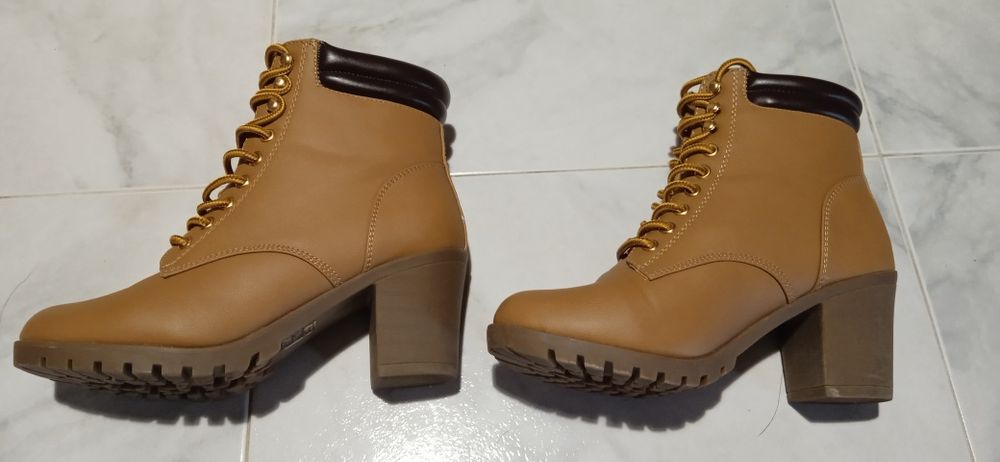 Botins bota senhora