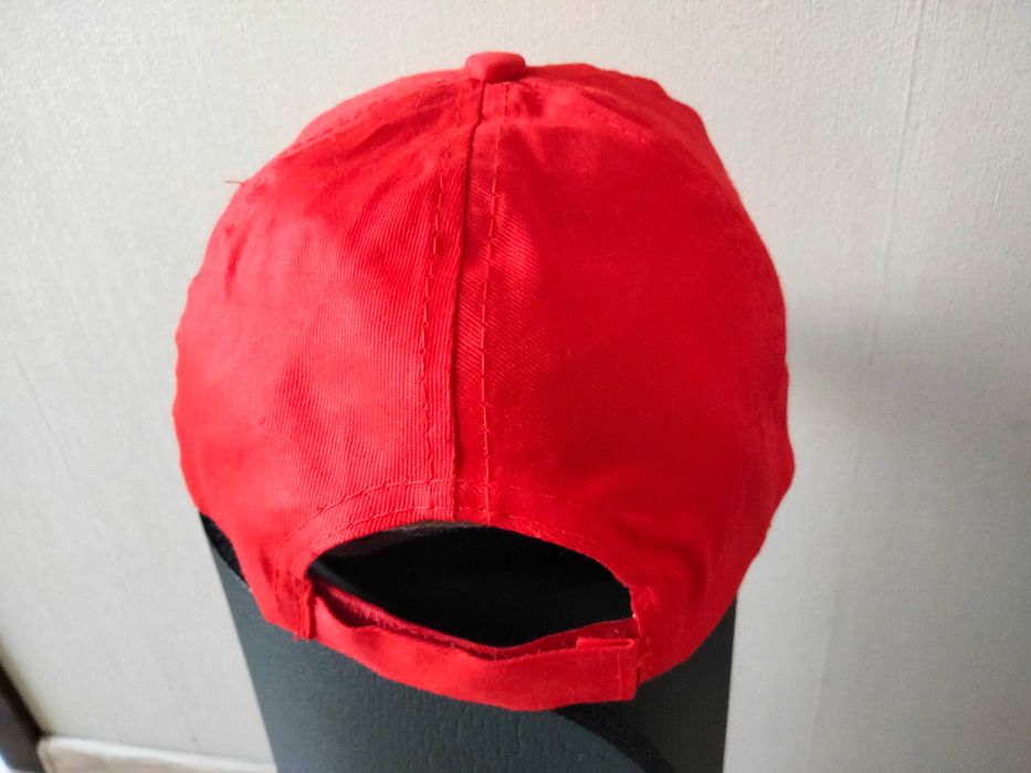 Czapeczka z daszkiem, czapka bejsbolówka