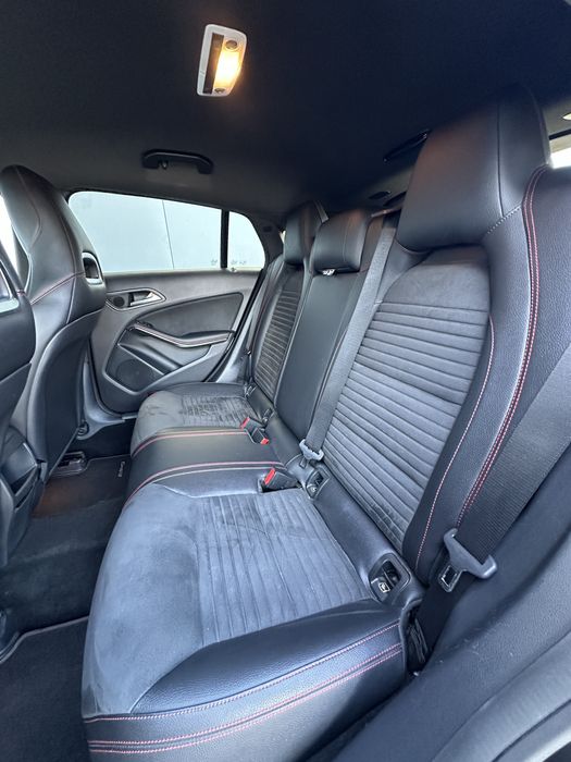 Mercedes CLA 220 AMG ( Trato de crédito)