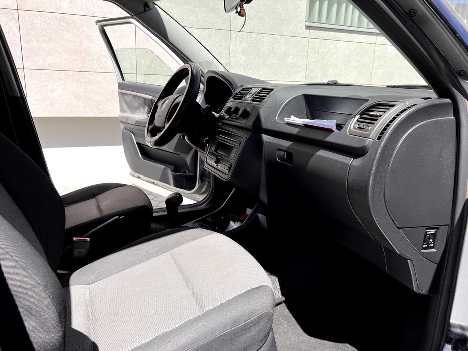 Vendo veiculo Skoda