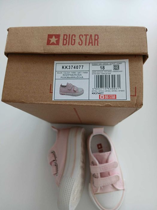 buciki dla dziewczynki 3 pary(nike .big star) plus gratis