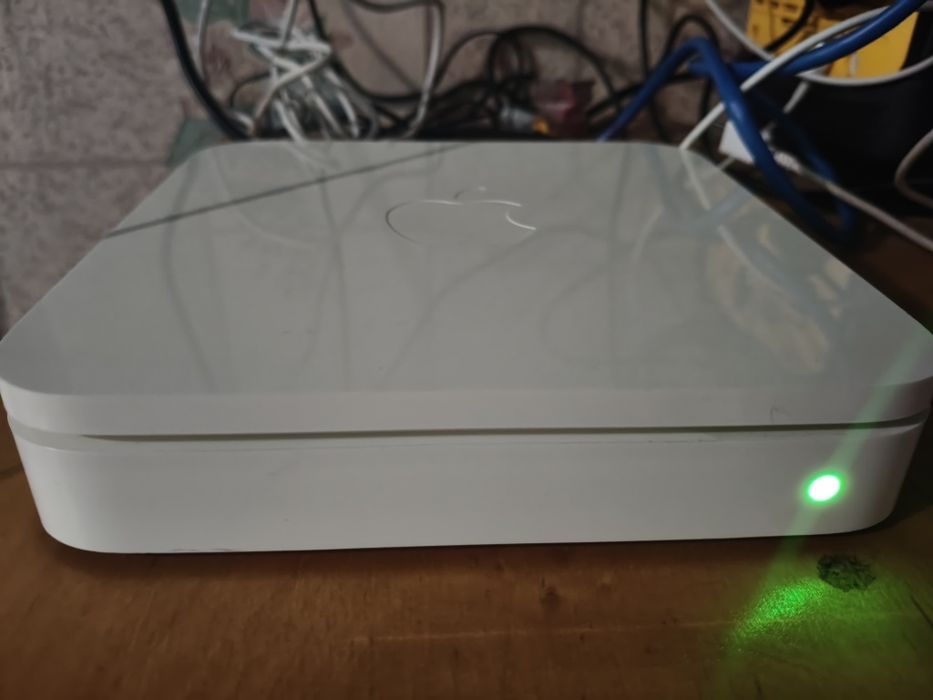 Роутер Apple  AirPort  Extreme A1354 3Gen