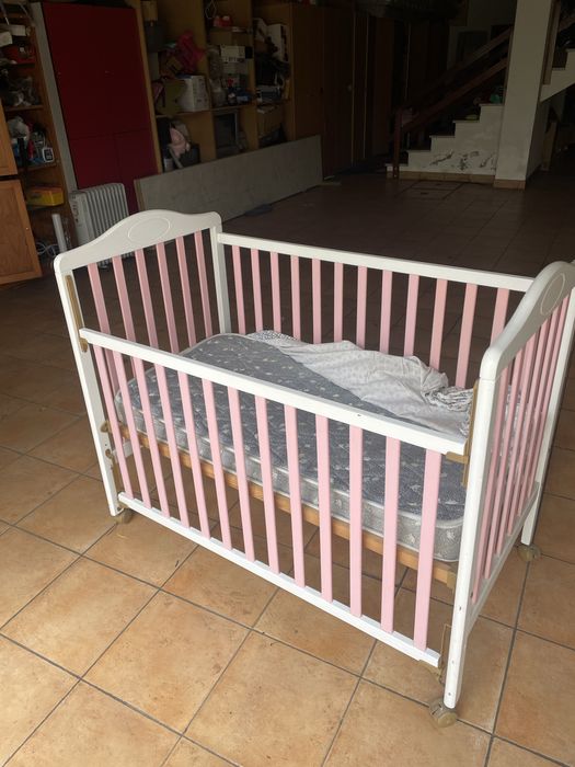 Cama bebe com colchao