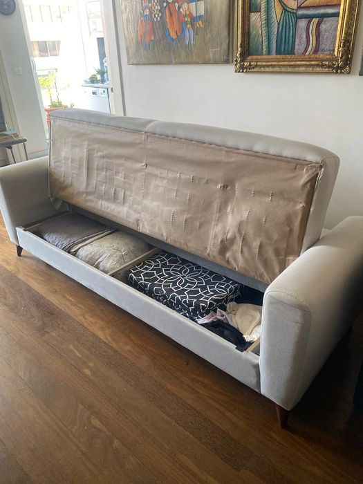 Sofá Cama . Pouco usado