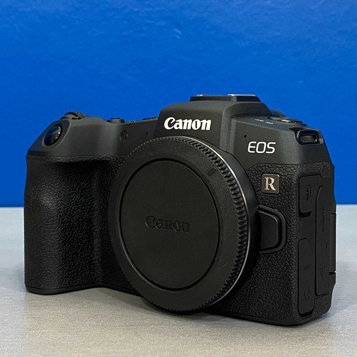 Canon EOS RP (26.2MP) + RF 24-105mm f/4-7.1 IS STM | NOVA