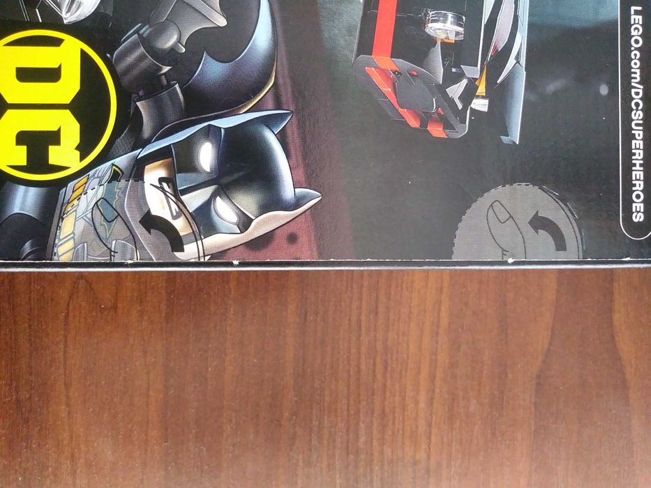 LEGO Batman 76188 DC Super Heroes - Batmobil - Nowe